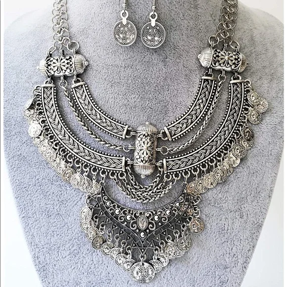 [SILVER] Exotic Bib Coin Necklace+Earring Set - Picture 7 of 11